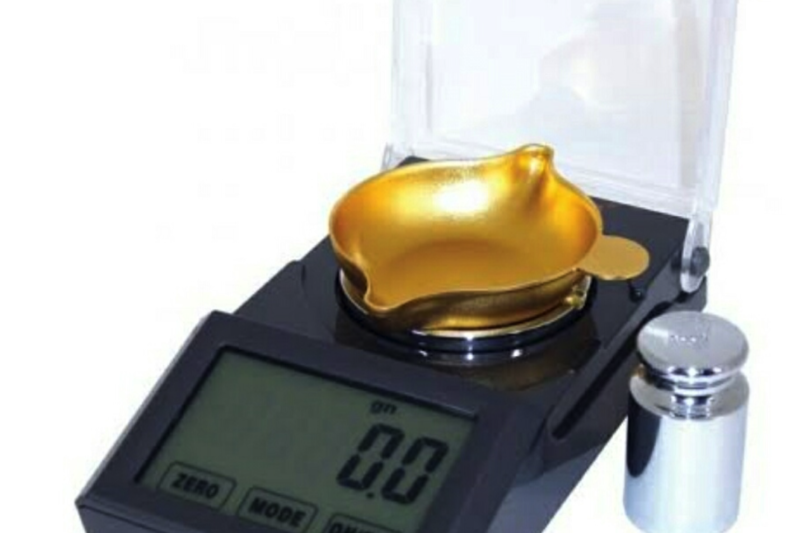 LYMAN ELECTRONIC SCALE